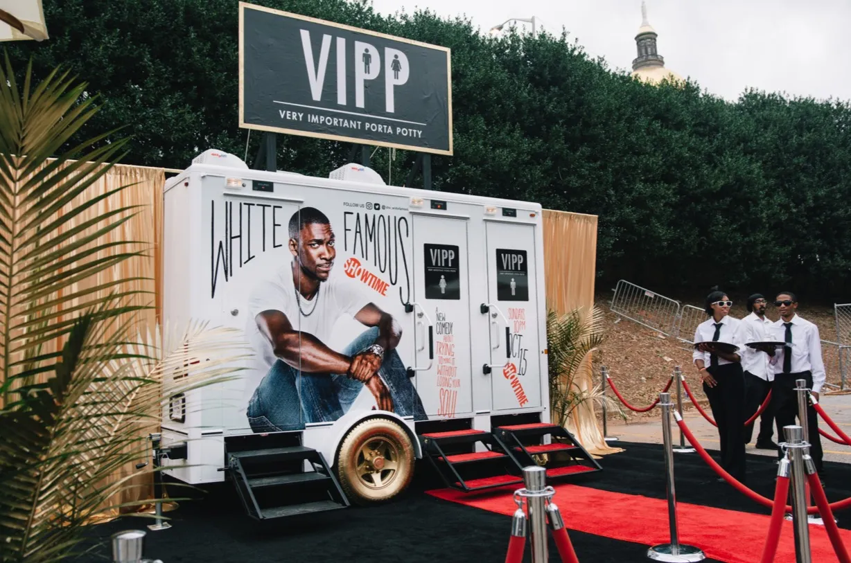 Showtime – Luxury Porta Potty Comedy Stunt Activation